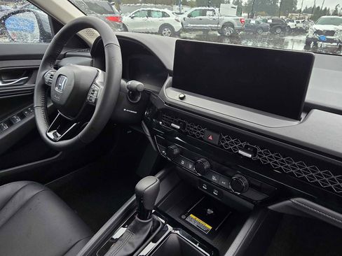 New 2025 Honda Accord EX-L image 11