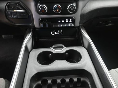 Used 2024 RAM 2500 Big Horn w/ Off Road Package AWD/4WD image 13