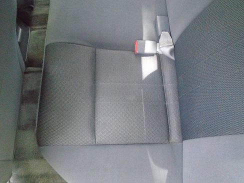 Used 2002 Nissan Frontier XE AWD/4WD image 17