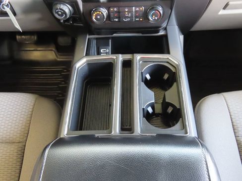 Used 2020 Ford F150 XLT w/ Equipment Group 302A Luxury AWD/4WD image 50