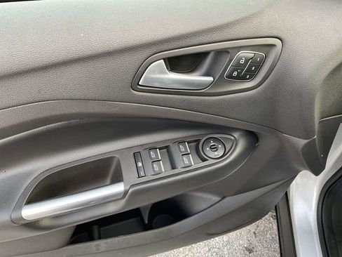 Certified 2019 Ford Escape Titanium image 13