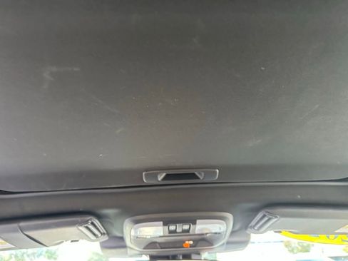 Used 2024 Subaru Crosstrek 2.5i Sport w/ Crosstrek Mirror Package image 20