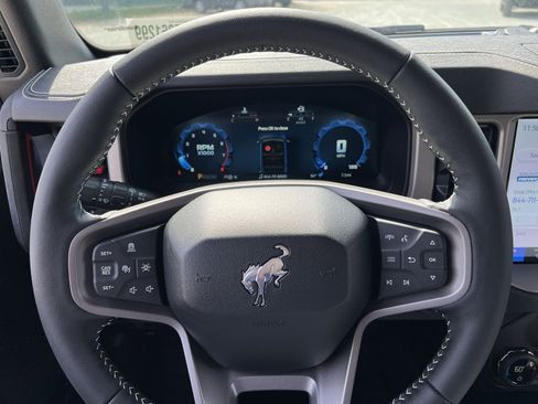 New 2026 Ford Bronco Outer Banks image 16