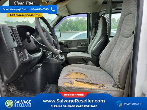 Used 2005 GMC Savana 2500 Extended RWD image 9
