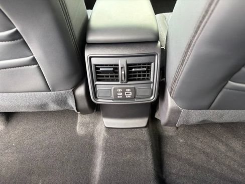 Used 2026 Subaru Forester Premium w/ Base/Premium Plus Package AWD/4WD image 24