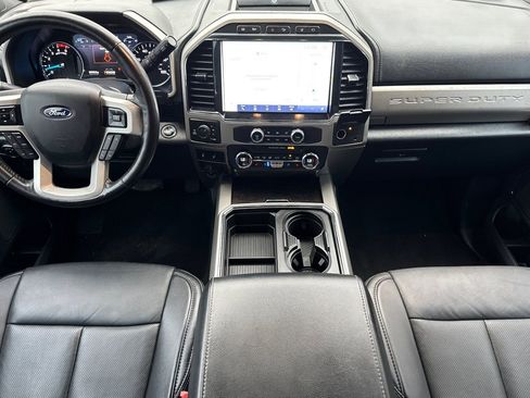 Certified 2022 Ford F250 Lariat w/ Lariat Ultimate Package image 14