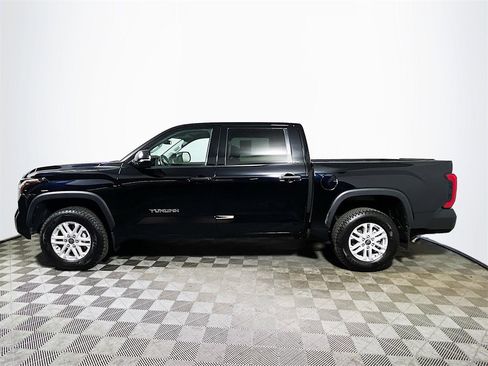 Used 2022 Toyota Tundra SR5 image 5