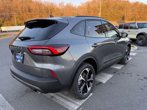 New 2026 Ford Escape ST-Line Select w/ Equipment Group 401A image 5