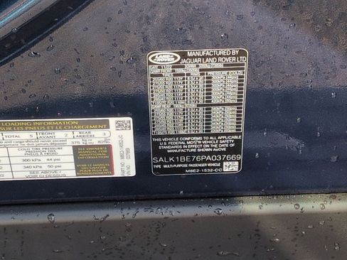 Certified 2023 Land Rover Range Rover Long Wheelbase Autobiography image 30