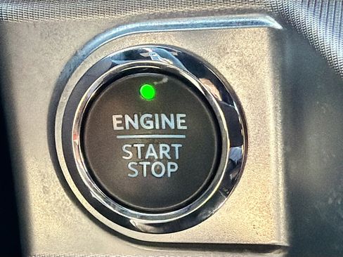 Used 2022 Ford F150 Raptor w/ Equipment Group 801A High image 35