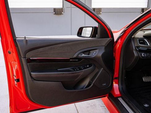 Used 2016 Chevrolet SS image 16