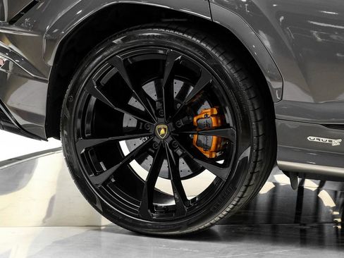 Used 2024 Lamborghini Urus S AWD/4WD image 62