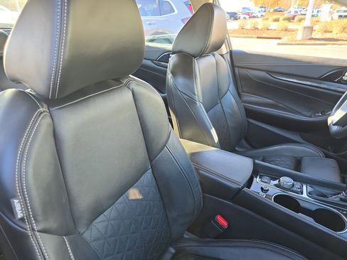 Used 2021 Nissan Maxima Platinum w/ Sport Mat Group image 10