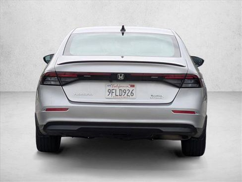 Used 2023 Honda Accord Sport image 7