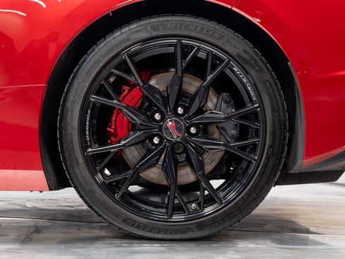 Used 2023 Chevrolet Corvette Stingray Preferred Conv w/ Z51 Performance Package RWD image 37