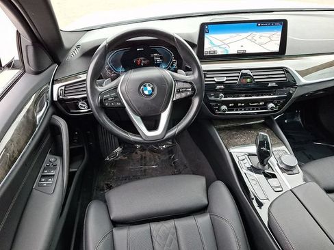 Used 2021 BMW 530e w/ Parking Assistance Package RWD image 11