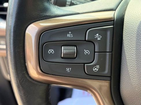 Used 2022 Chevrolet Suburban High Country AWD/4WD image 16
