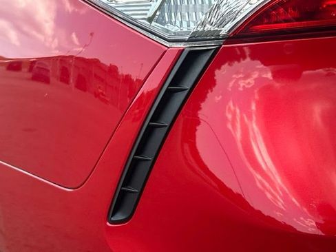 Used 2019 Toyota Camry SE FWD image 14