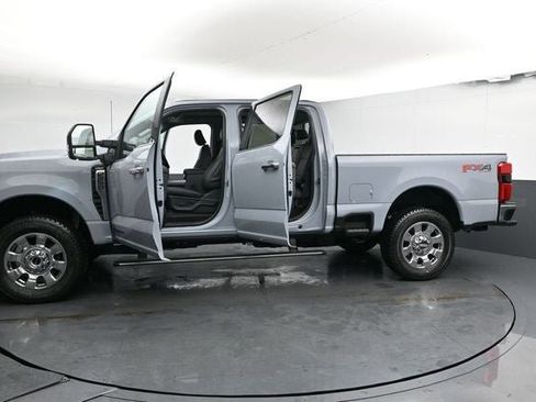 New 2026 Ford F250 Lariat w/ Lariat Ultimate Package AWD/4WD image 35