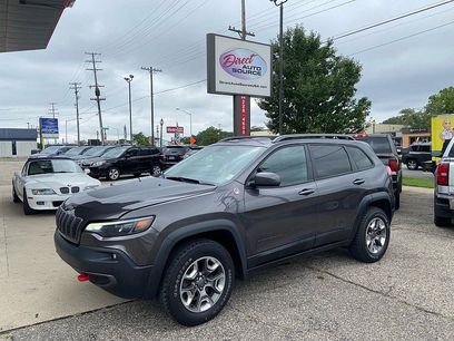 Used 2019 Jeep Cherokee Trailhawk w/ Cold Weather Group