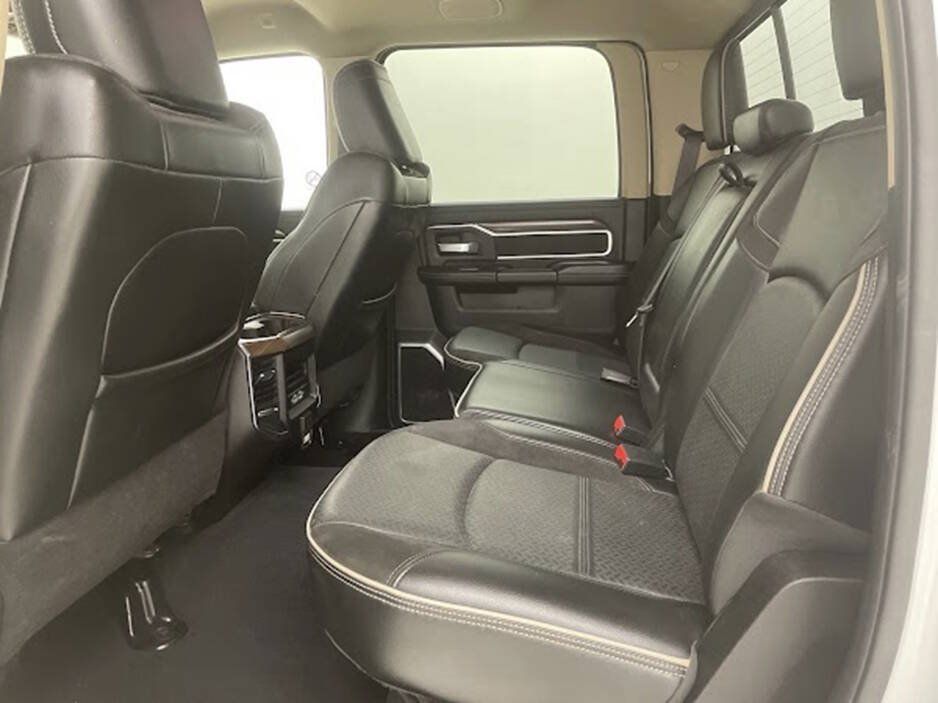 Used 2022 RAM 2500 Laramie AWD/4WD image 16
