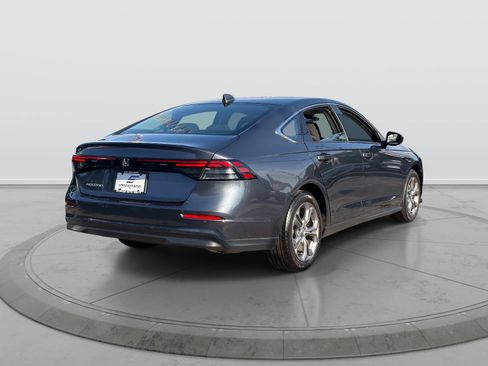 Used 2024 Honda Accord EX image 7