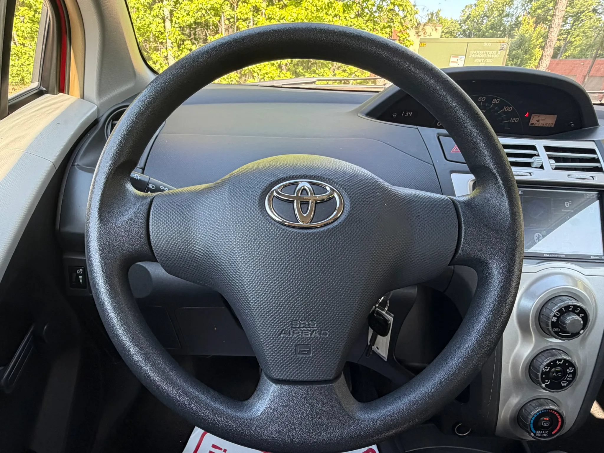 Used 2007 Toyota Yaris 2-Door Hatchback w/ Convenience Pkg FWD image 18