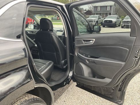Used 2018 Ford Edge SEL w/ Equipment Group 201A image 13