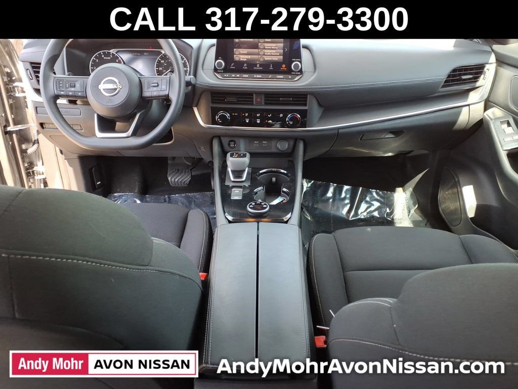 Used 2024 Nissan Rogue S AWD/4WD image 41