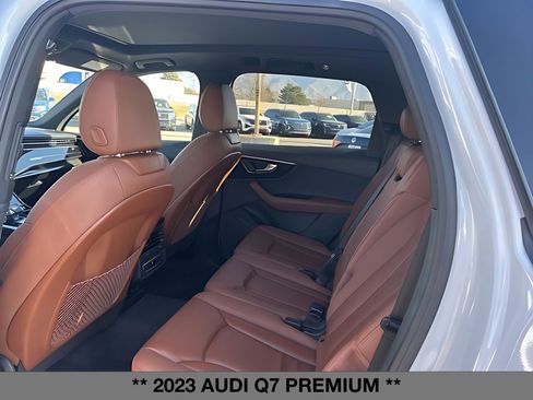 Used 2023 Audi Q7 3.0T Premium w/ Convenience Package image 17