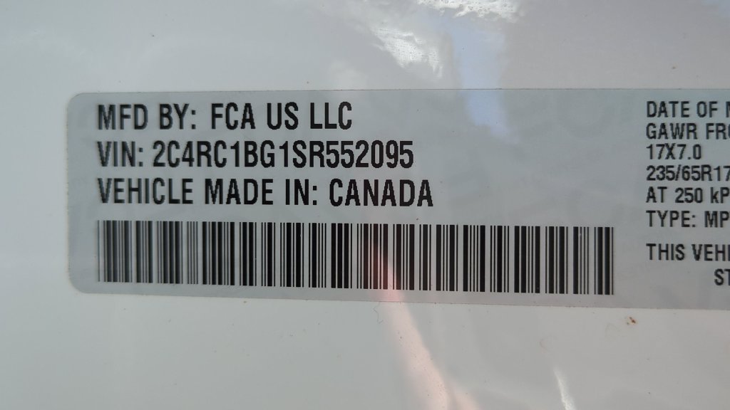 Used 2025 Chrysler Pacifica Select FWD image 21