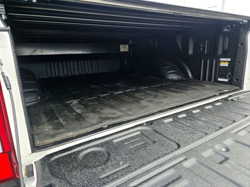 Used 2024 Ford F350 Platinum image 20