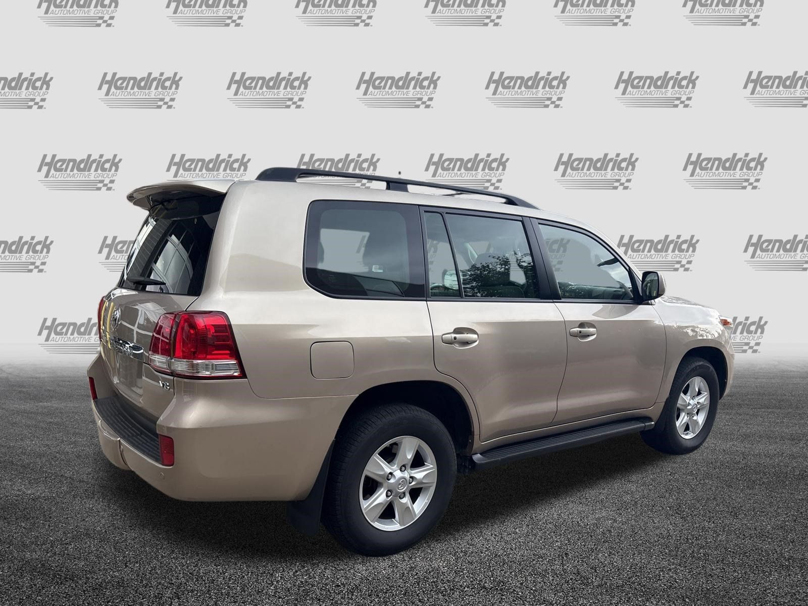 Used 2008 Toyota Land Cruiser w/ Upgrade Pkg AWD/4WD image 10