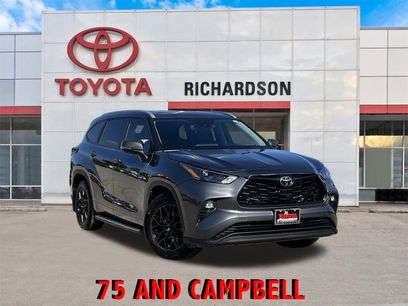 Used 2023 Toyota Highlander XLE