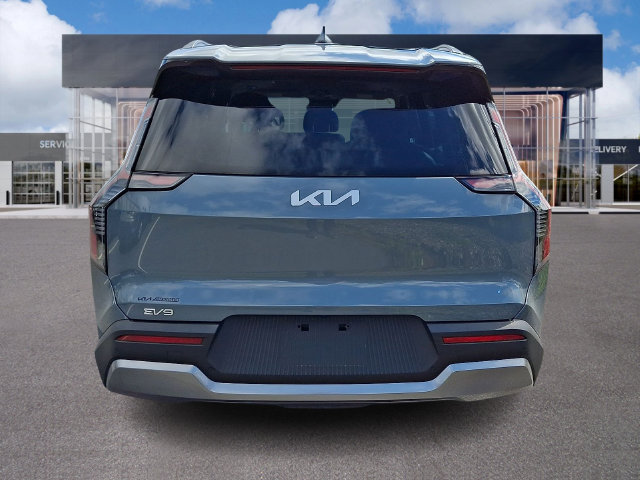 Used 2024 Kia EV9 Wind AWD/4WD image 5