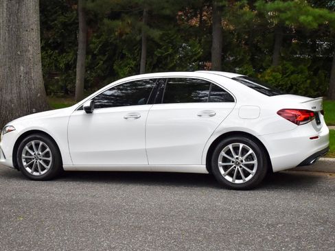Used 2021 Mercedes-Benz A 220 4MATIC w/ Premium Package image 5