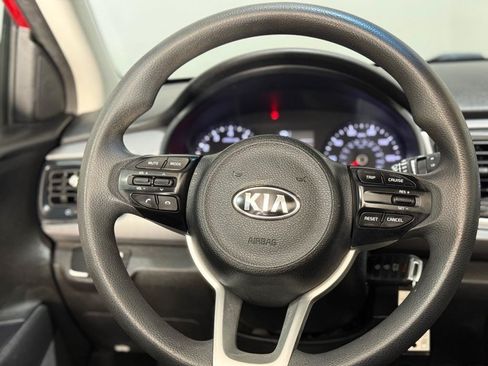 Used 2018 Kia Rio S FWD image 14