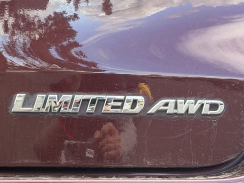 Used 2016 Toyota Highlander Limited w/ Driver Technology Package AWD/4WD image 12