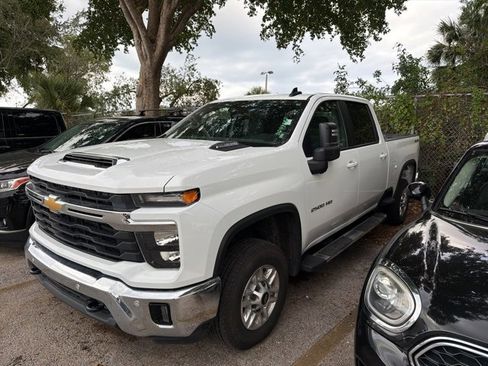 Certified 2025 Chevrolet Silverado 2500 LT w/ Safety Package image 1