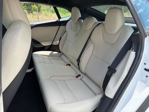Used 2021 Tesla Model S Plaid AWD/4WD image 20