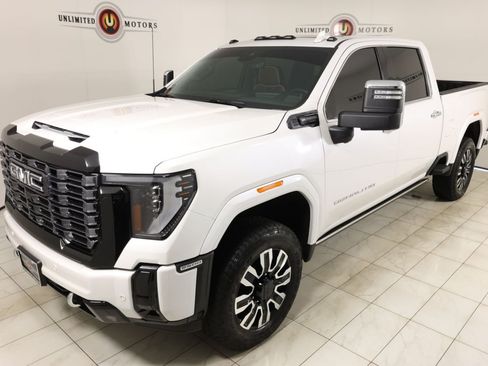 Used 2025 GMC Sierra 2500 Denali Ultimate AWD/4WD image 35