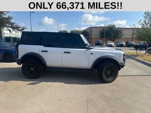 Used 2023 Ford Bronco Wildtrak AWD/4WD image 2