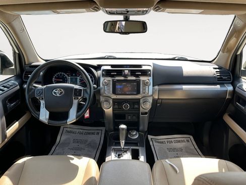 Used 2019 Toyota 4Runner SR5 Premium w/ Convenience Package AWD/4WD image 10