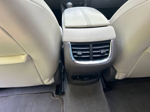 Used 2020 Chevrolet Malibu Premier FWD image 29