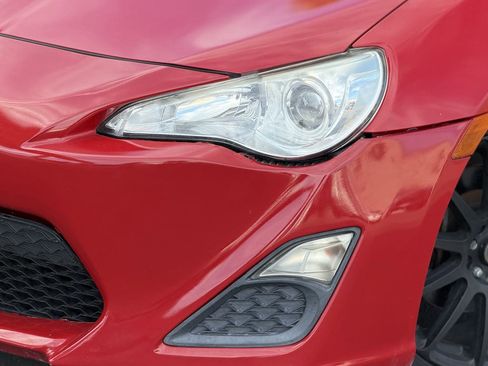 Used 2016 Scion FR-S image 12