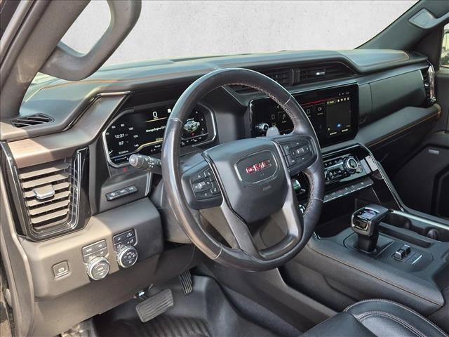 Used 2022 GMC Sierra 1500 AT4 w/ AT4 Premium Package AWD/4WD image 6