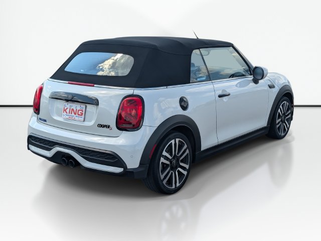 Used 2024 MINI Cooper S FWD image 7