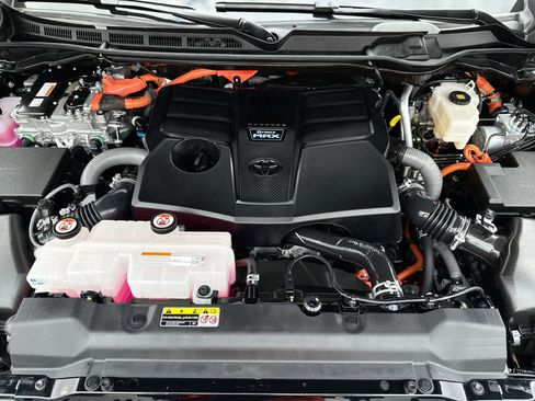 Used 2025 Toyota Sequoia TRD Pro image 18