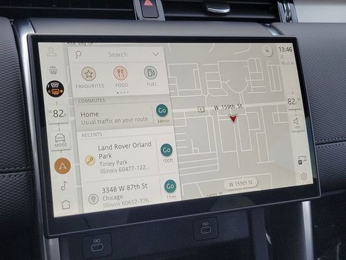 Used 2025 Land Rover Discovery Sport Dynamic SE image 30