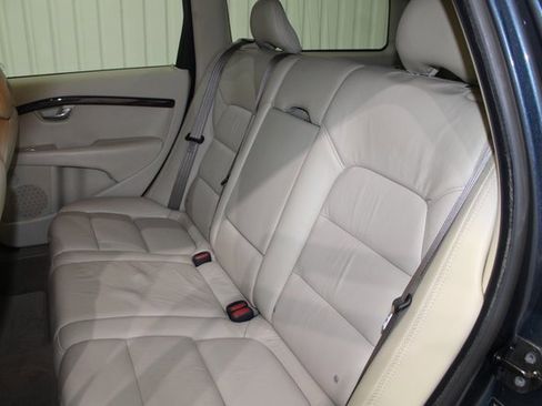 Used 2008 Volvo XC70 3.2 image 18